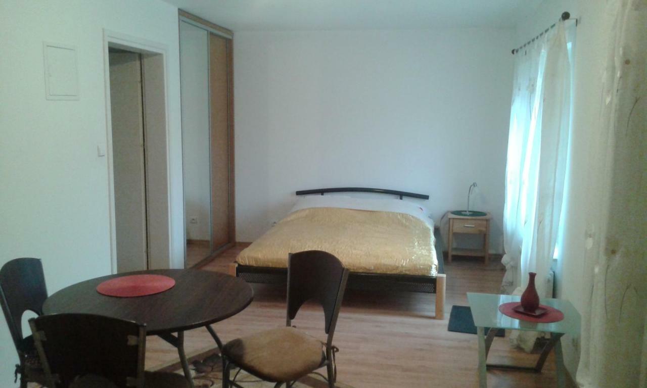 Dom Wczasowy Przystan Appartement Węgorzewo Buitenkant foto
