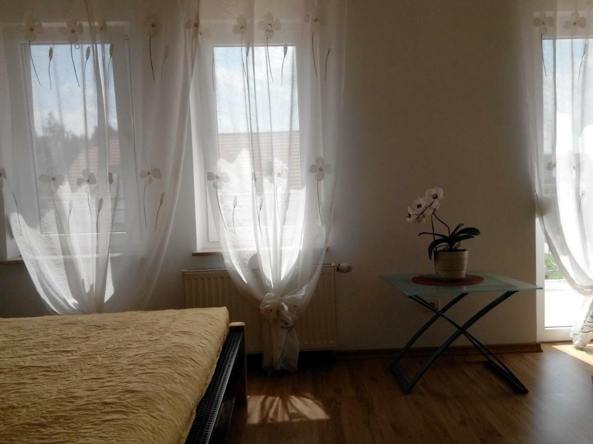 Dom Wczasowy Przystan Appartement Węgorzewo Buitenkant foto